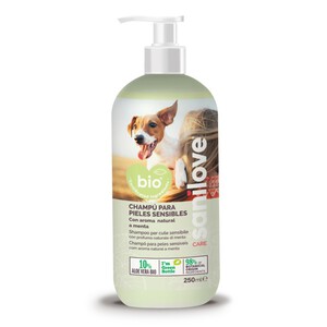 SANILOVE Champú para pieles sensibles para perro 0.25L